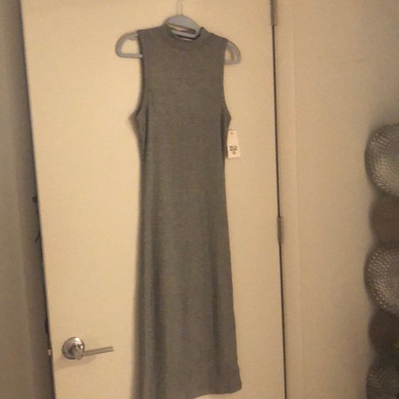 Billabong Dresses & Skirts - Mock neck ribbed sleeveless dress